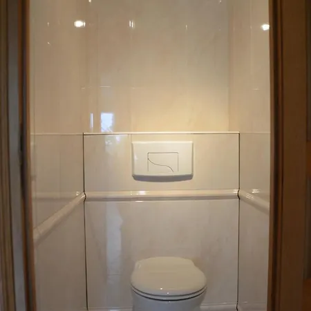 Hyper Centre Avec Parking